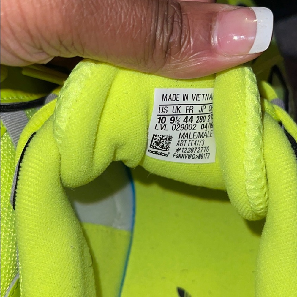 Adidas - Picture 4 of 4